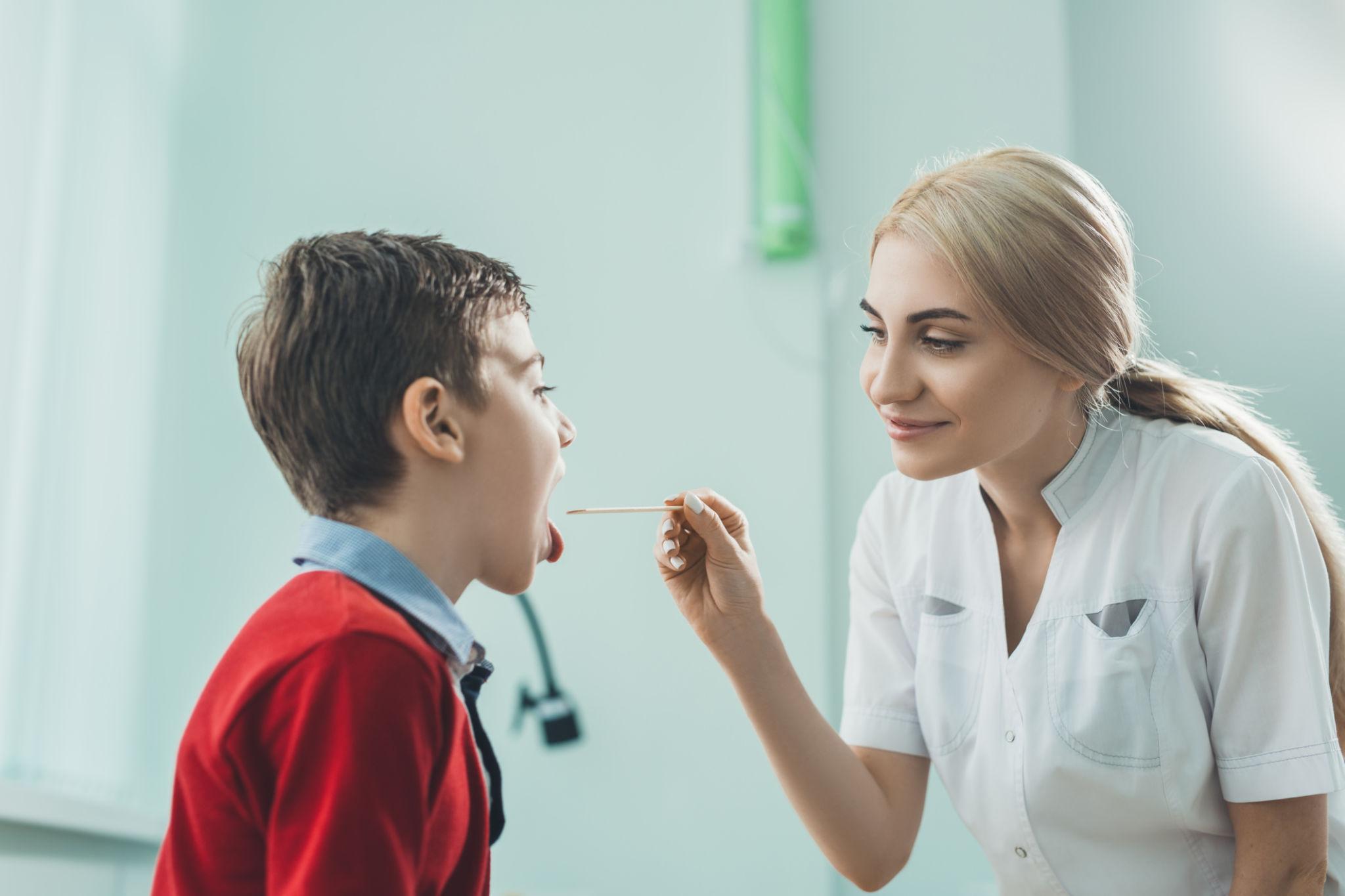 ENT specialist (Otolaryngologist): what they treat and when to see an ENT doctor